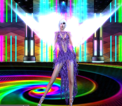 I was looking for a club
with something of a 'space disco' vibe, and ended up at 'eurodance'.